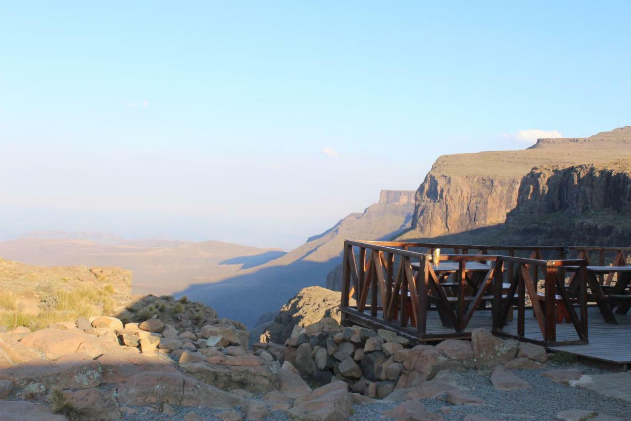 Sani Mountain Escape Hotel Mokhotlong Exterior foto